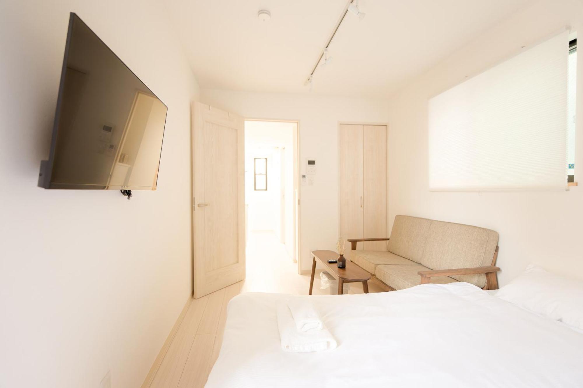 Calm Riverside Inn Close To Ikebukuro Tokyo Bagian luar foto