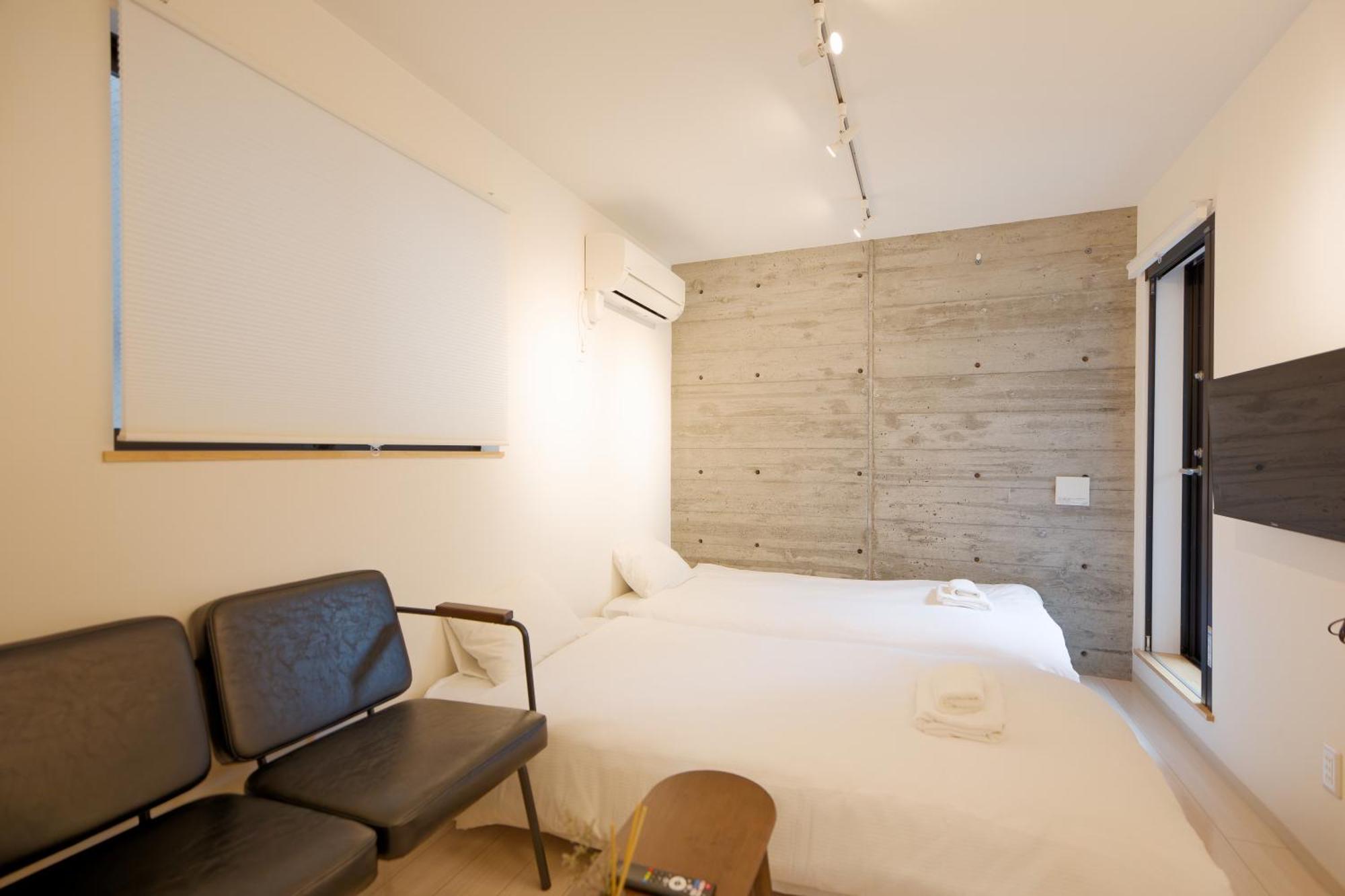 Calm Riverside Inn Close To Ikebukuro Tokyo Bagian luar foto