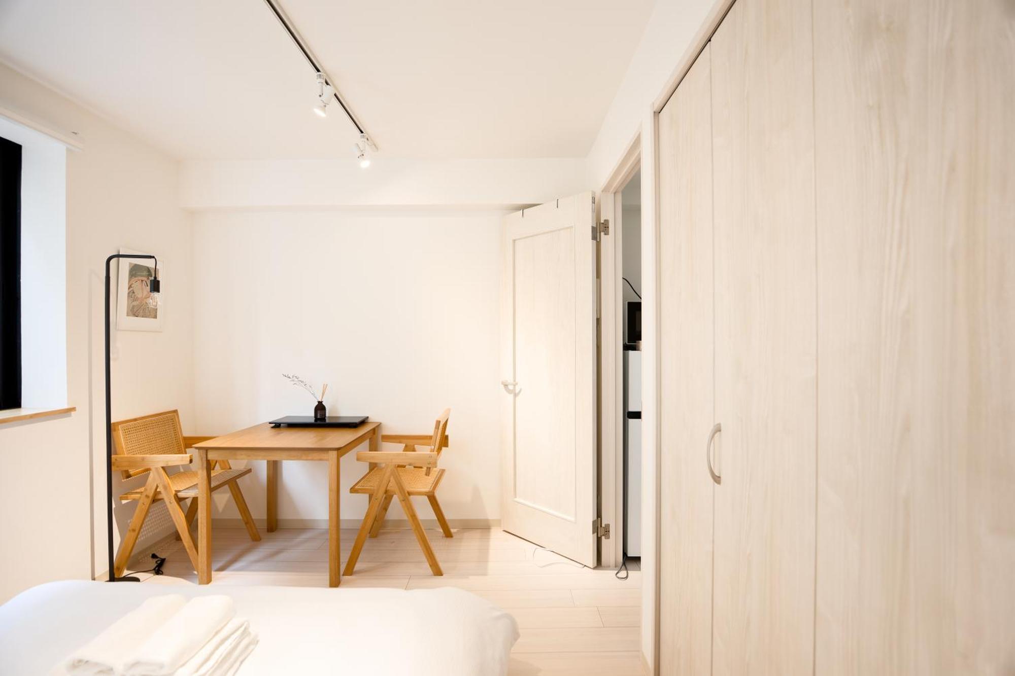 Calm Riverside Inn Close To Ikebukuro Tokyo Bagian luar foto