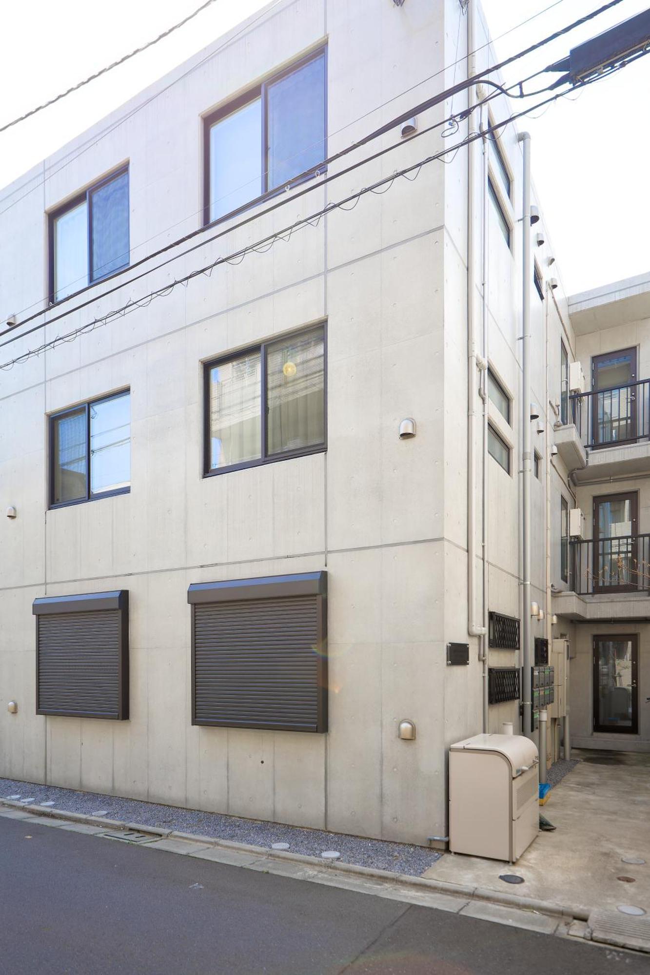 Calm Riverside Inn Close To Ikebukuro Tokyo Bagian luar foto